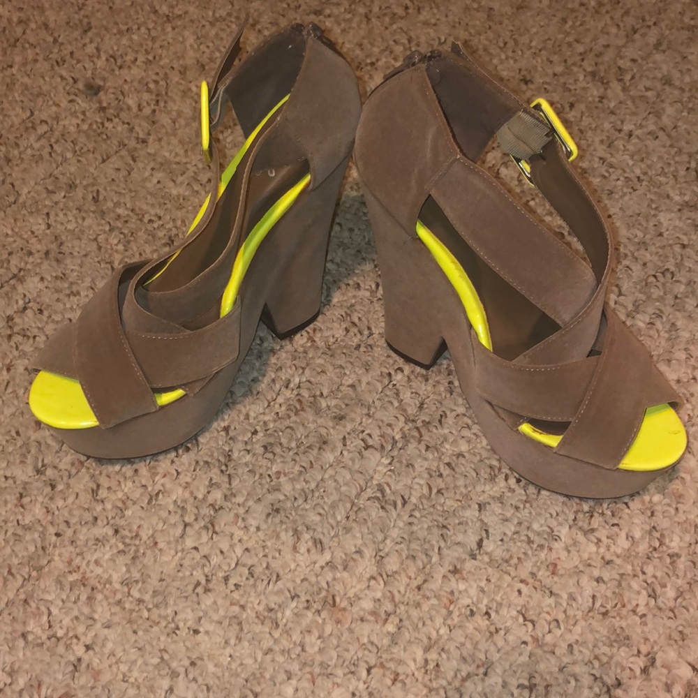 Taupe and Lime Velvet Wedges
